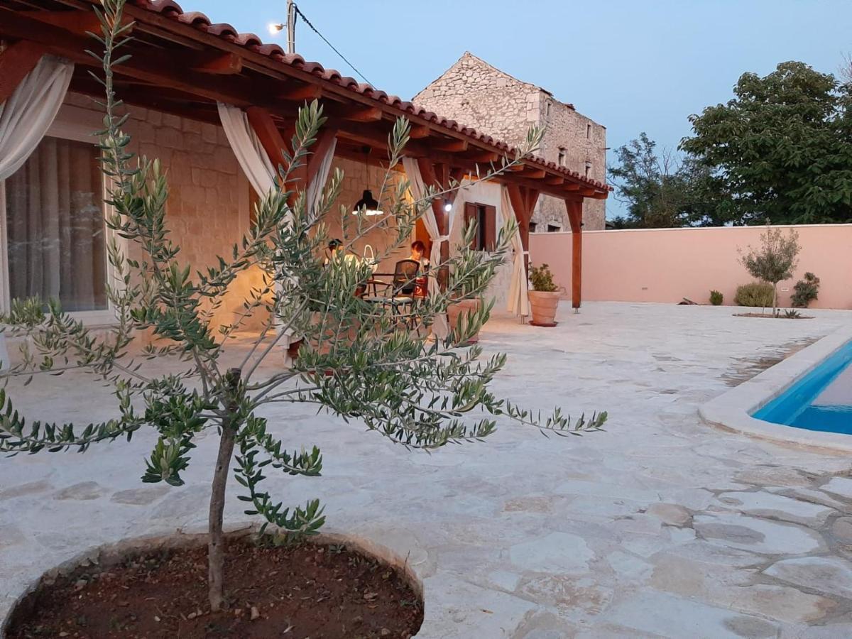 Holiday House Barba - Vrana Pakoštane Exterior foto